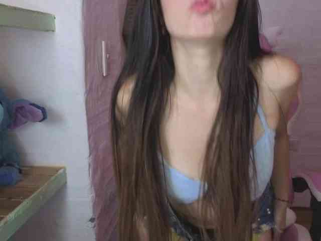 valeria-mendoza Live Webcam on BongaCams