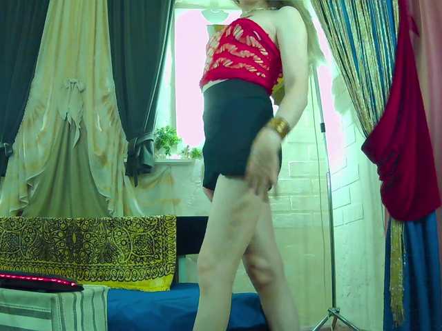 Mary-Loon live webcam show