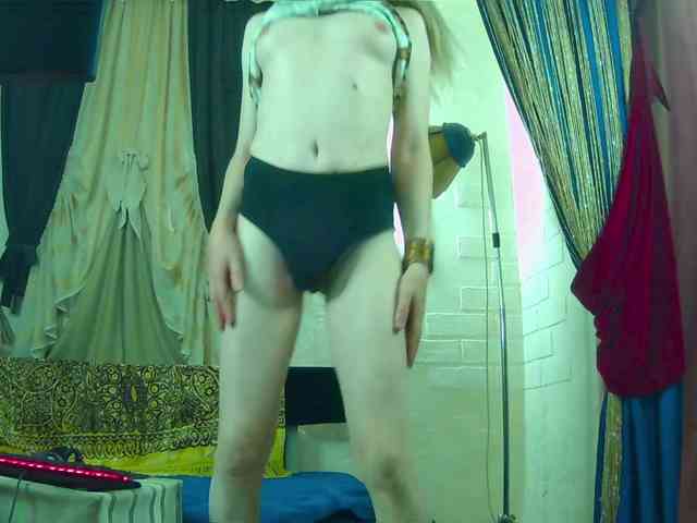 Mary-Loon Live Webcam on BongaCams