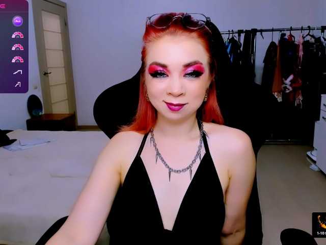 NikiGoddesss