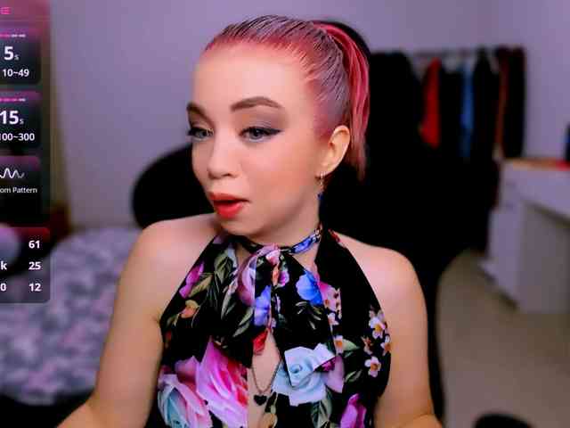 NikiGoddesss webcam