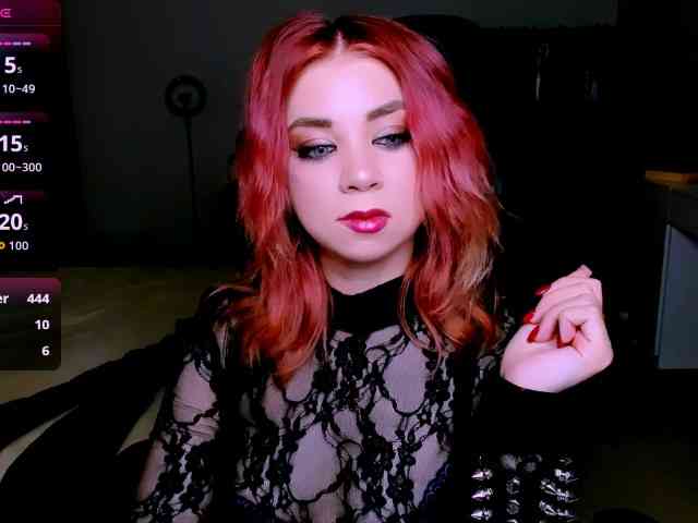 NikiGoddesss webcam