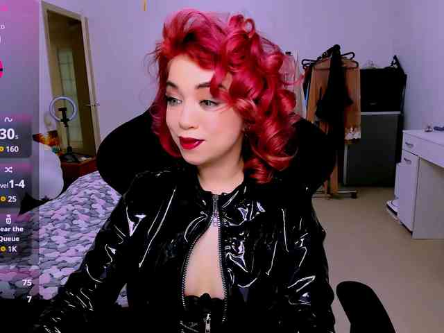 NikiGoddesss webcam