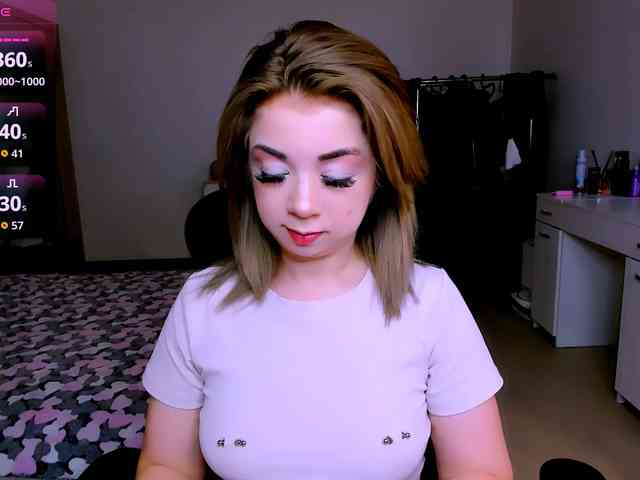 NikiGoddesss webcam