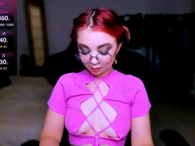 NikiGoddesss webcam