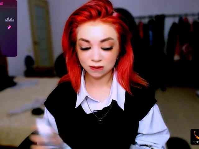 NikiGoddesss webcam