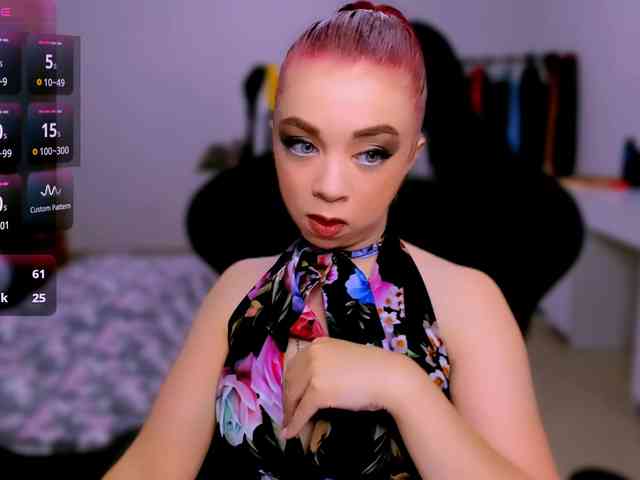NikiGoddesss webcam