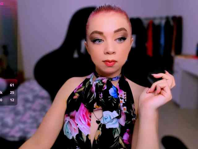 NikiGoddesss webcam