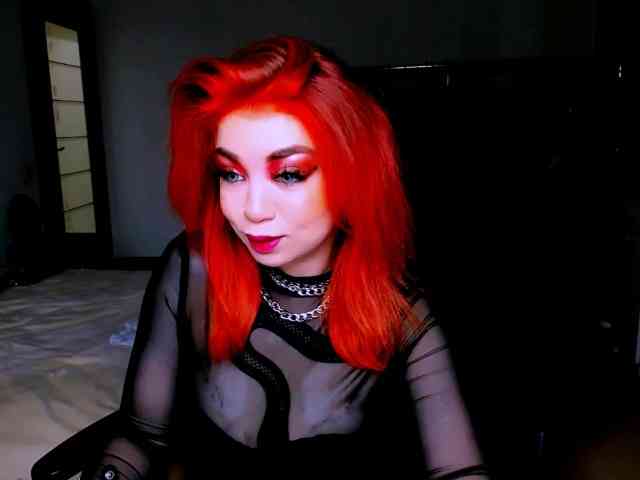 NikiGoddesss webcam