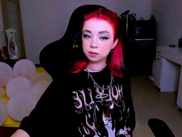 NikiGoddesss webcam