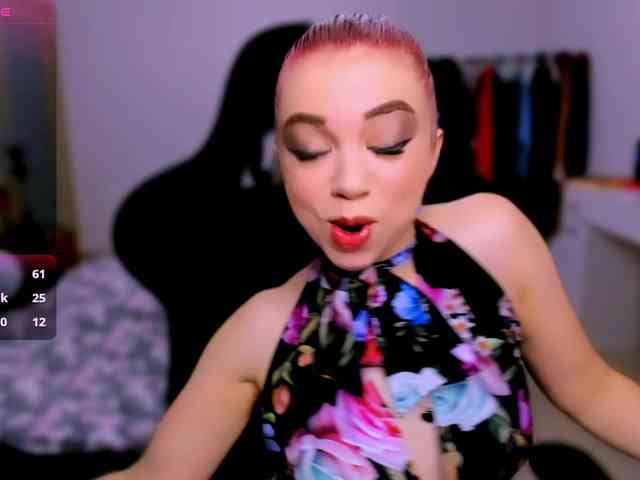 NikiGoddesss webcam