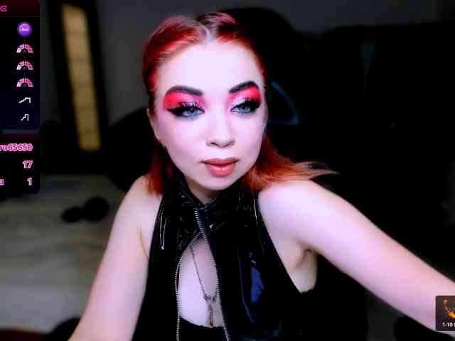NikiGoddesss webcam
