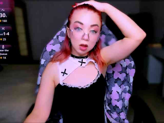 NikiGoddesss webcam