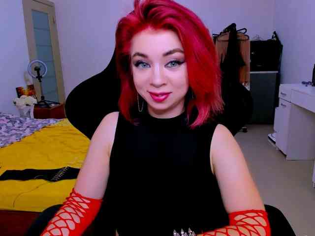 NikiGoddesss webcam