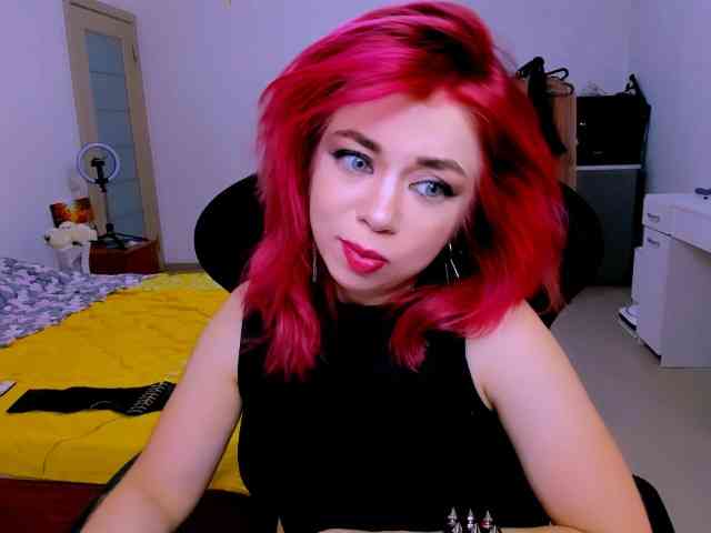 NikiGoddesss webcam