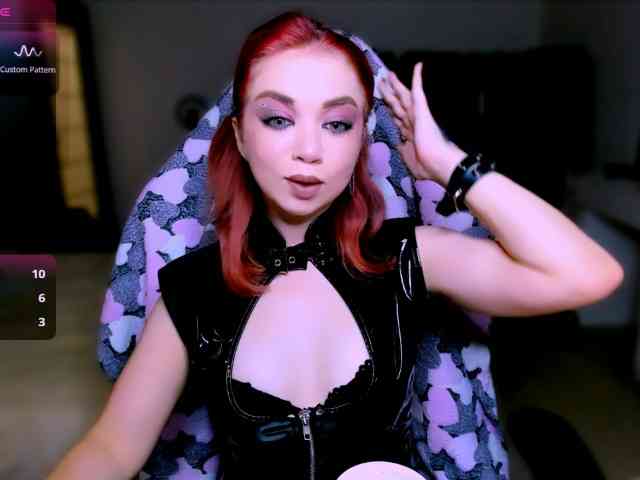 NikiGoddesss webcam