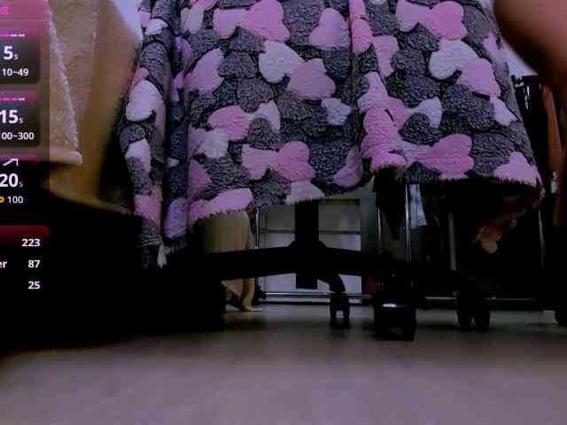 NikiGoddesss webcam