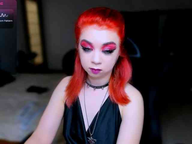 NikiGoddesss webcam