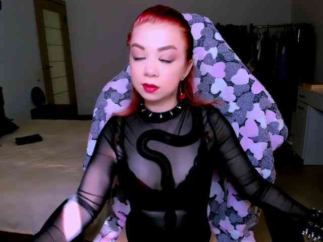 NikiGoddesss webcam