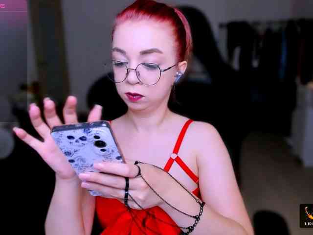 NikiGoddesss webcam
