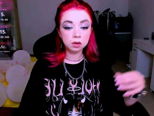 NikiGoddesss webcam