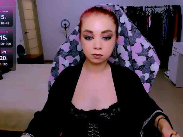NikiGoddesss webcam