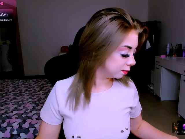 NikiGoddesss webcam
