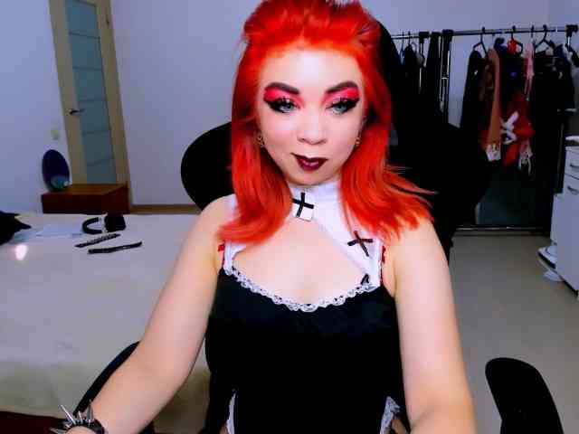 NikiGoddesss webcam