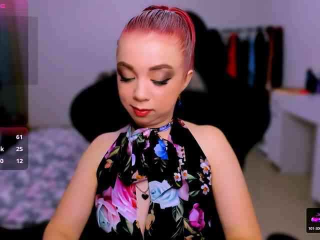 NikiGoddesss webcam
