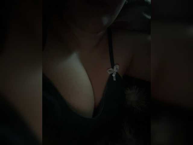 Love69storya live cam on BongaCams