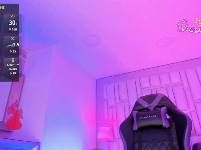 EinnyMure live cam on BongaCams