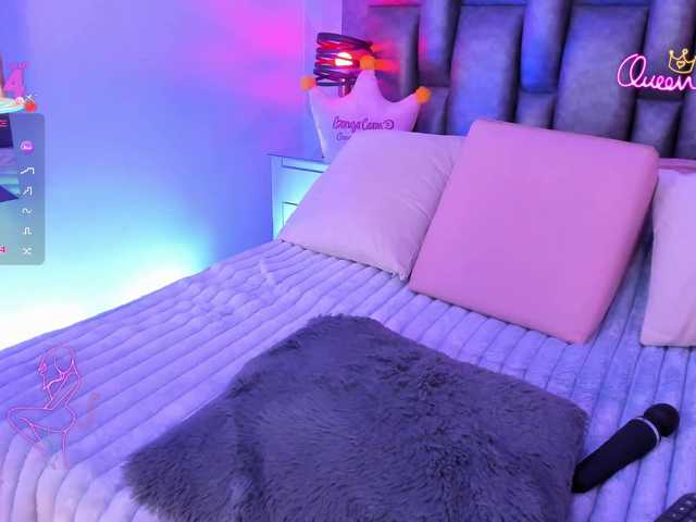 EinnyMure live cam on BongaCams
