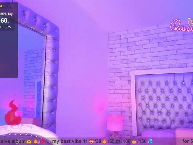 EinnyMure live cam on BongaCams