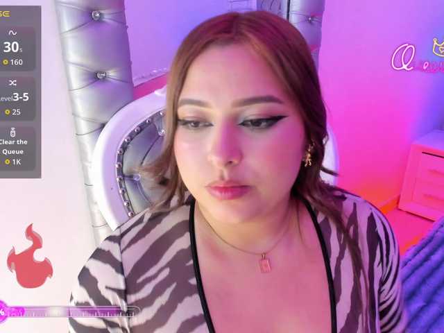 EinnyMure live webcam show