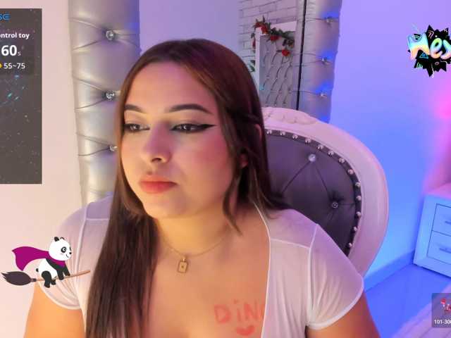EinnyMure live cam on BongaCams