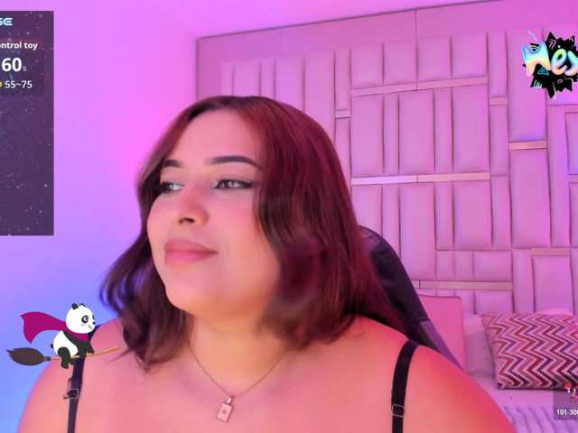 EinnyMure live cam on BongaCams