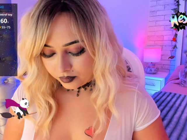 EinnyMure, en directo ahora en BongaCams