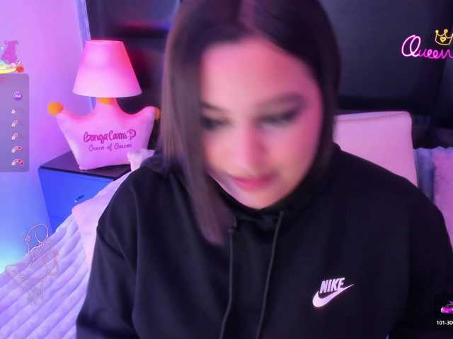 EinnyMure live cam on BongaCams