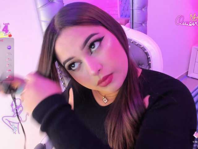 EinnyMure live cam on BongaCams