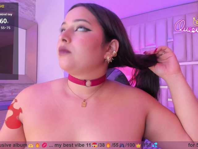 EinnyMure live webcam show