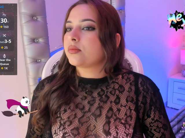 EinnyMure live cam on BongaCams