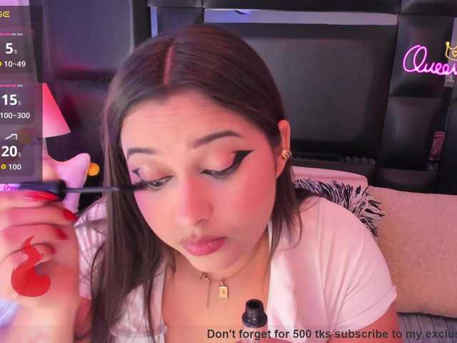 einnymure live sex show