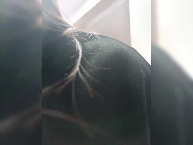 EinnyMure live cam on BongaCams