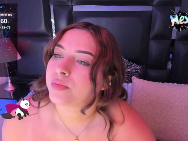 EinnyMure, en directo ahora en BongaCams