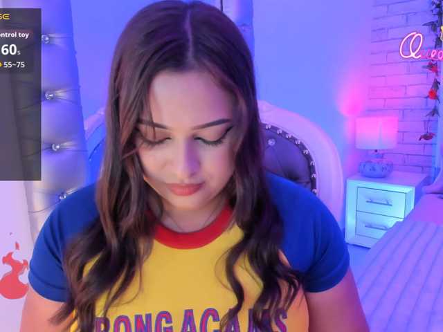 EinnyMure live cam on BongaCams