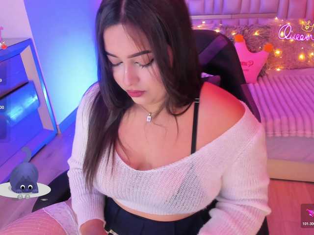 EinnyMure's BongaCams show and profile