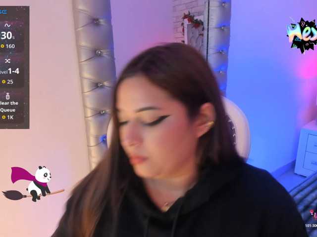 EinnyMure, live now on BongaCams