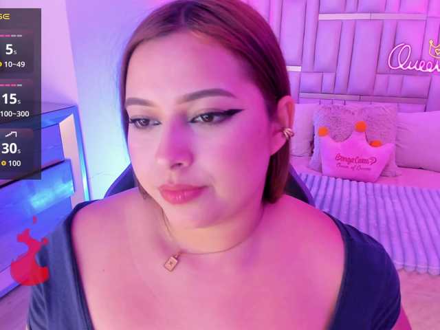 EinnyMure live cam on BongaCams