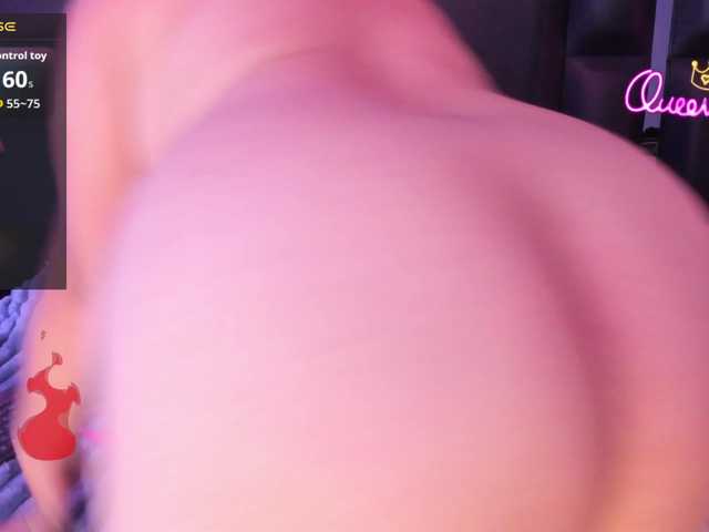 EinnyMure live cam on BongaCams