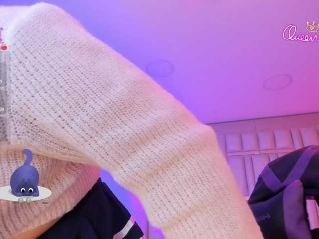 EinnyMure's BongaCams show and profile